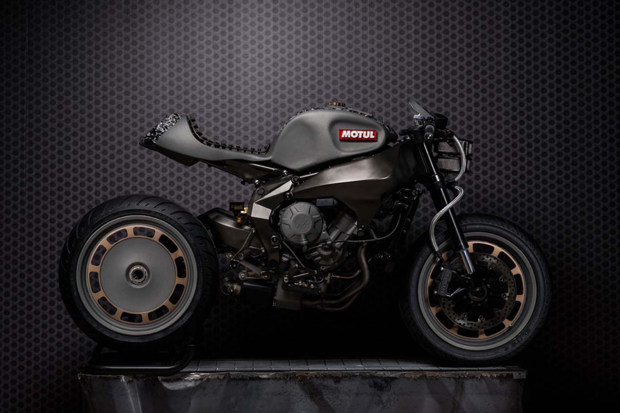 Motul Onirika 2853 Motul Onirika 2853 Concept 03
