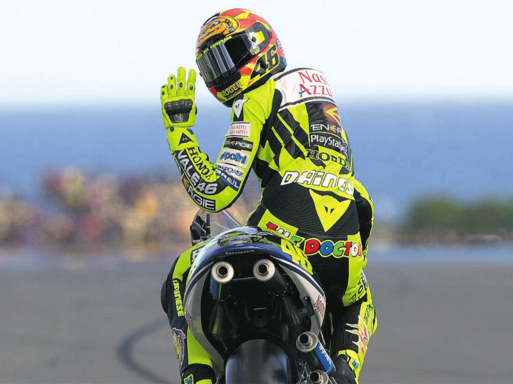 Докторот го најави можното повлекување од МотоГП Valentino-Rossi-HD-Images-Pictures