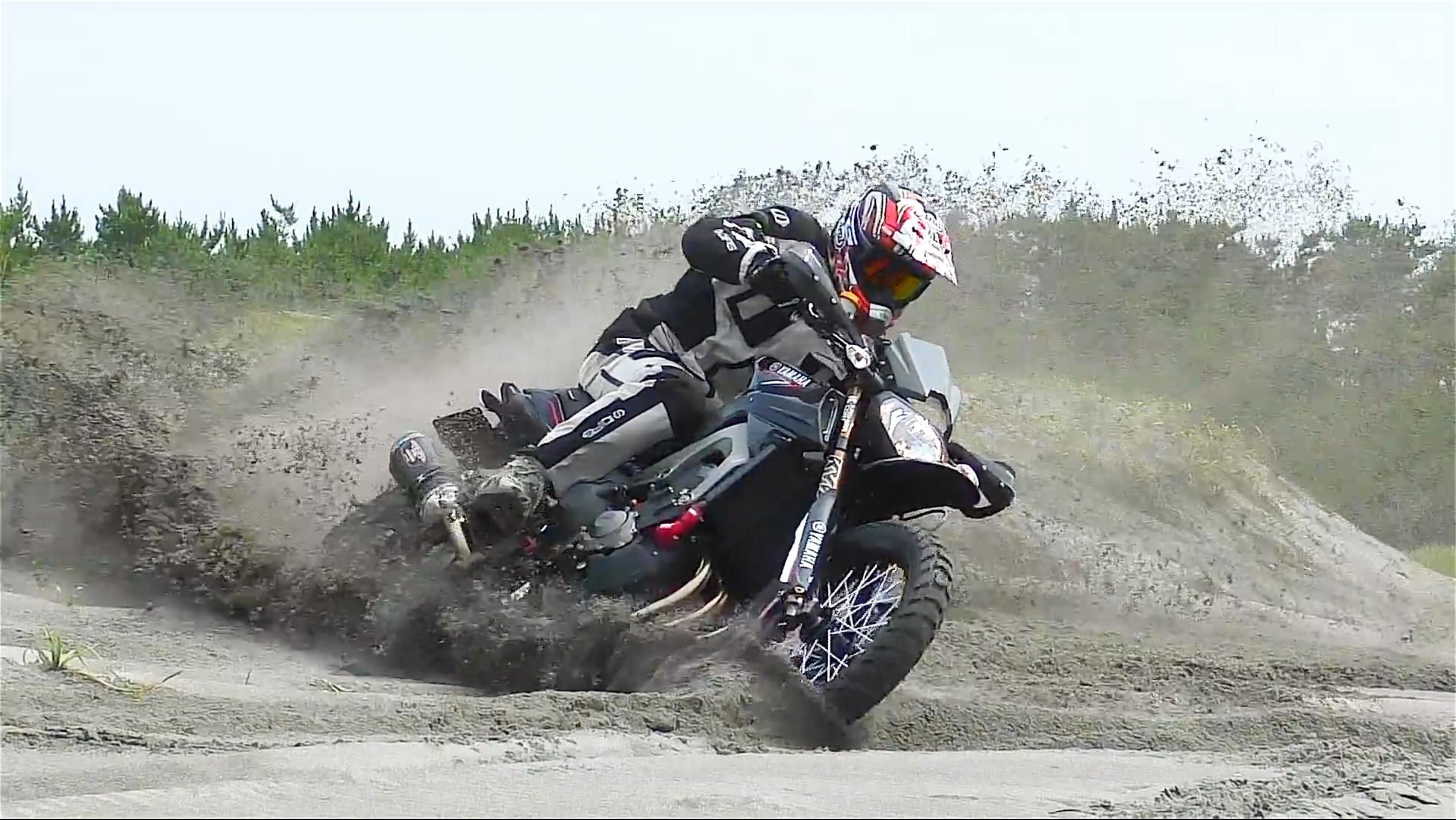 Yamaha MT FZ 10 Adventure Tourer ADV custom 15