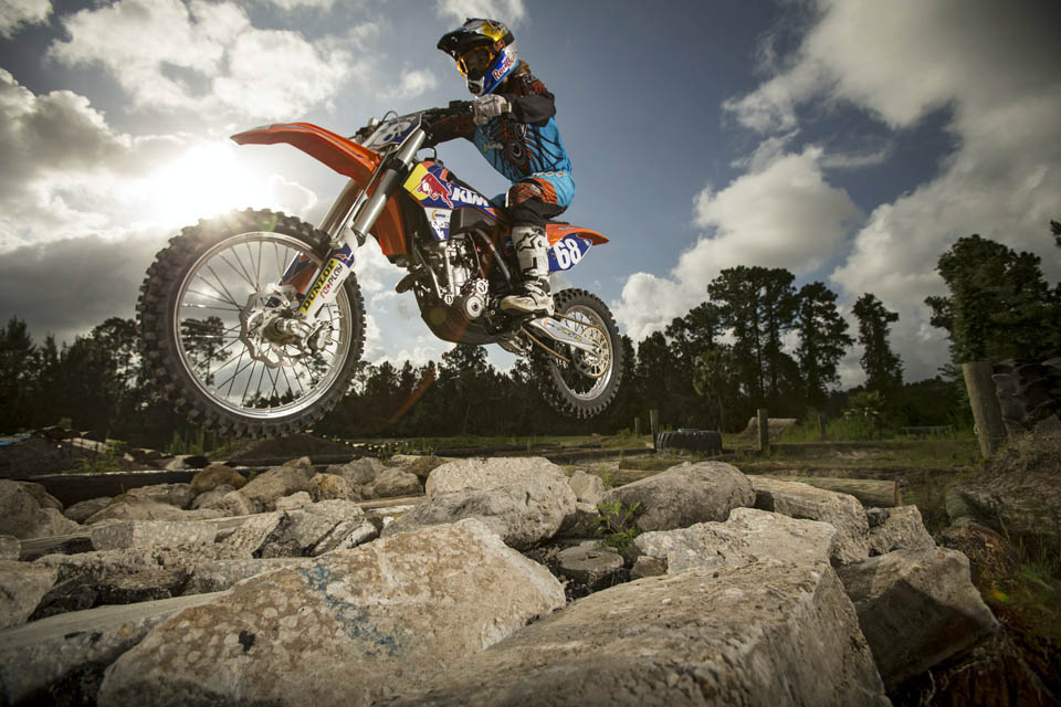 Прва ЕндуроКрос трка во Македонија enduro-cross-mk