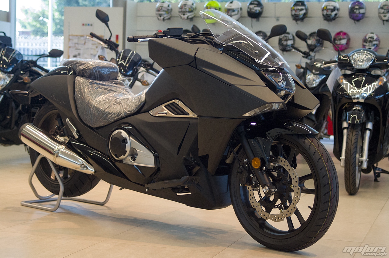 honda-nm4-1