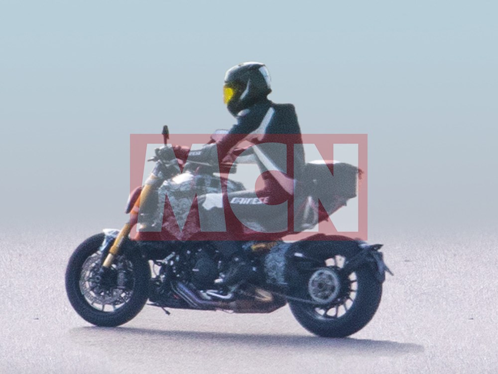 Ducati Diavel S 4