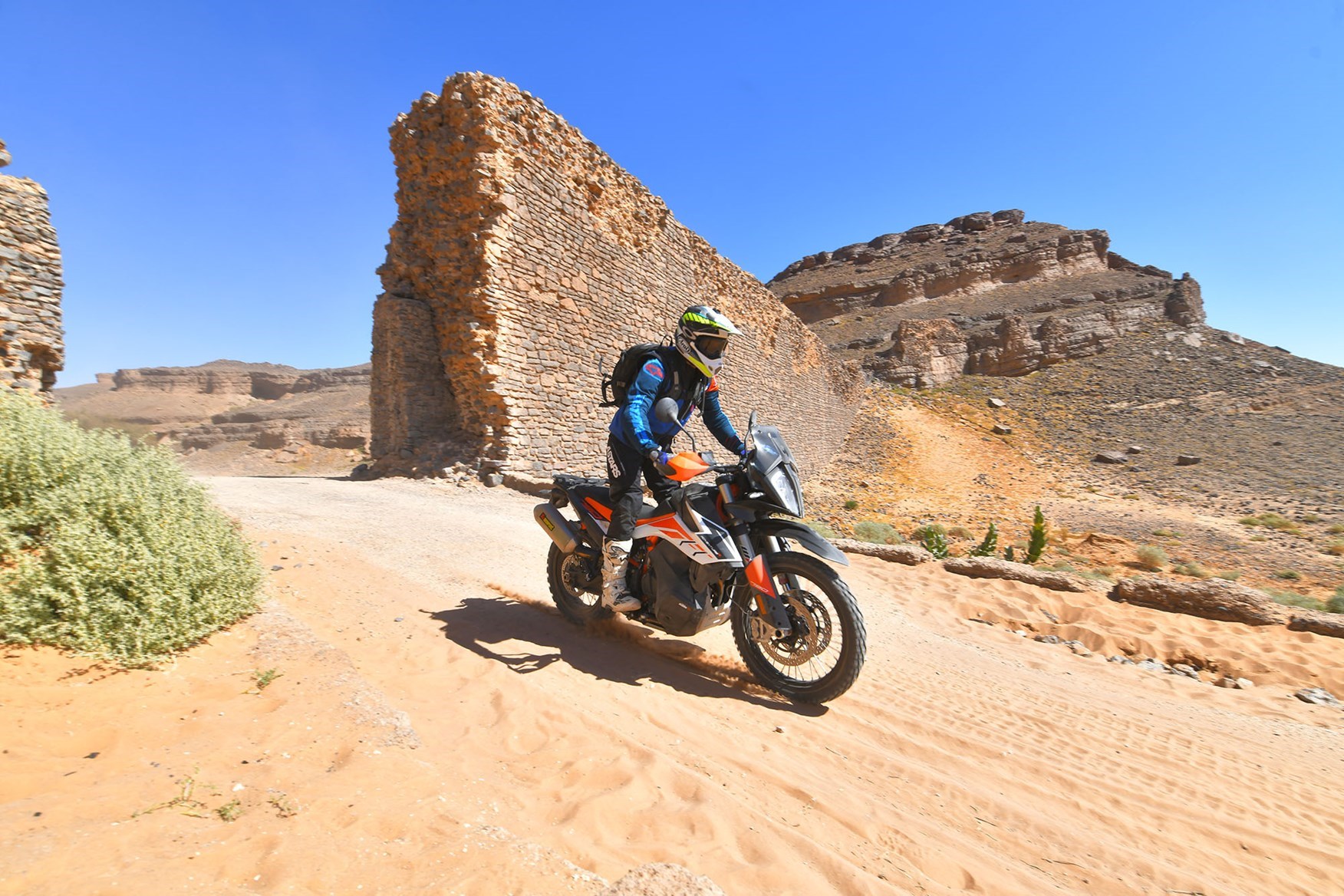 Motorbike Touring Txt 3 26 03