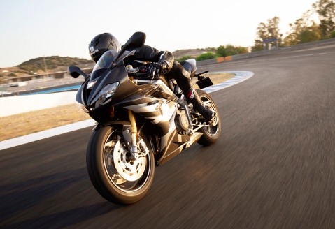 Triumph Daytona Moto2 765 txt 26 08