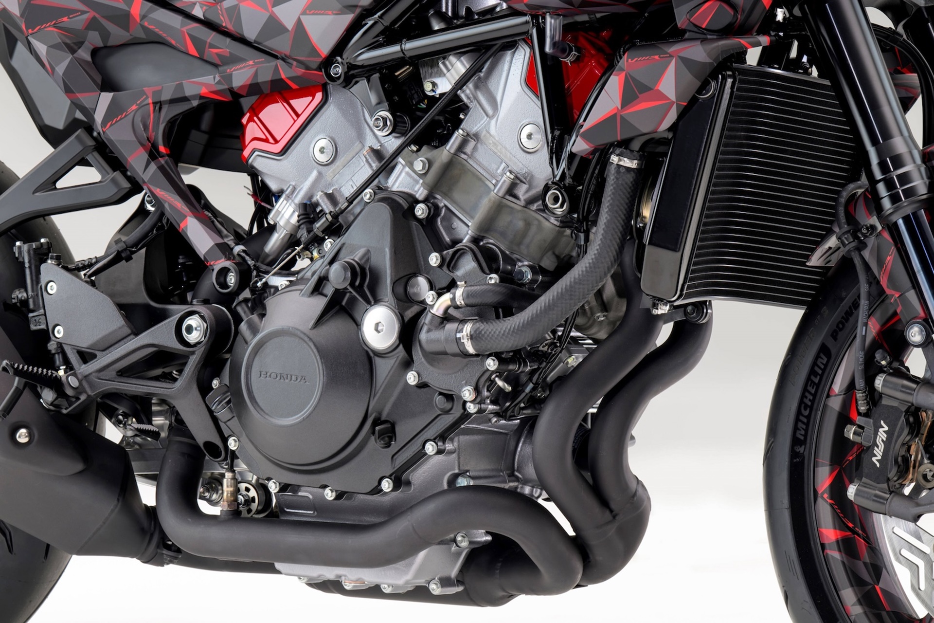 Концептот на Africa Twin би можел да биде редефиниран со вклучување на новата V3 платформа на Honda
