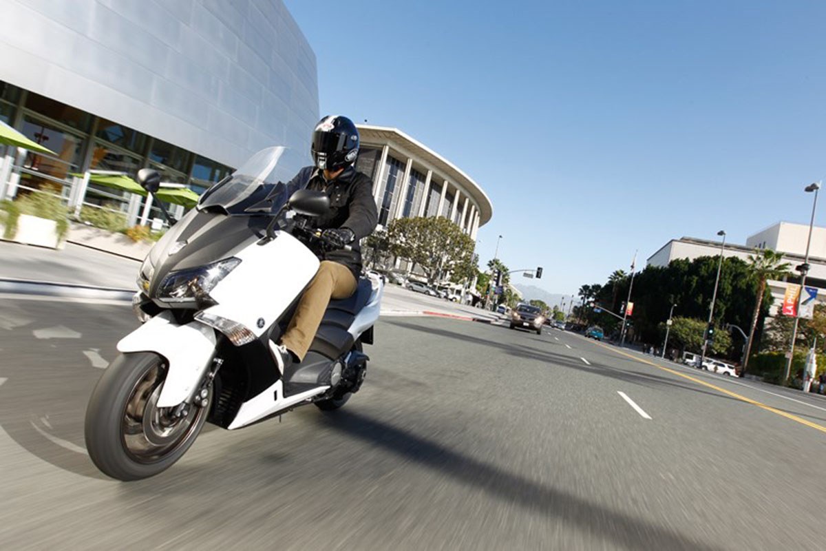 t max