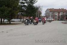 dedo_mraz_na_motor_362_20090716_1605436069