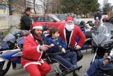 dedo_mraz_na_motor_389_20090716_1283555784
