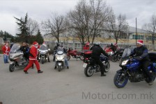 dedo_mraz_na_motor_468_20090716_1867321657