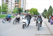 mk_cross_bearers_211_20100509_1934353396