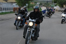 mk_cross_bearers_221_20100509_1450250629
