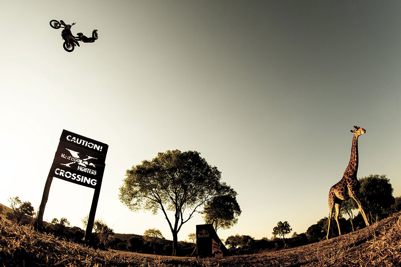 Red Bull X-Fighters: Реми Бизуар (Франција) remi pretoria 1