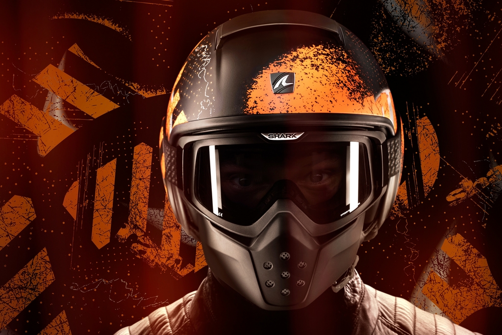 Yamaha во партнерство со Shark yamaha and shark helmets debut 2016 european mt tour partnership 1